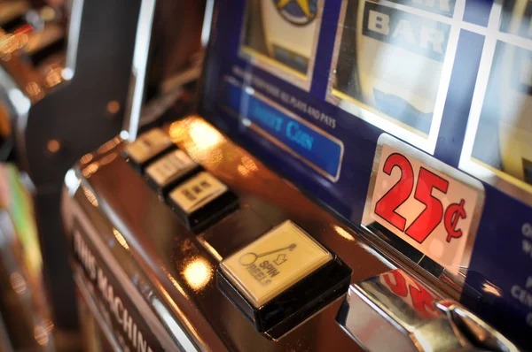 Live roulette table with multi-camera feed